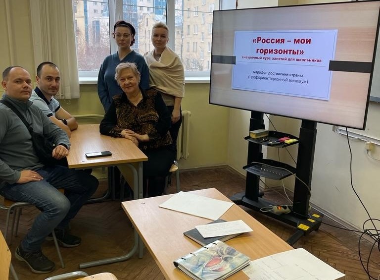 Кураторский час