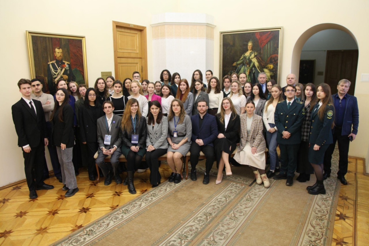 Участие студенческого научного общества в Региональной межвузовской научно-практической конференции «Перспективы: молодёжь в науке и образовании»