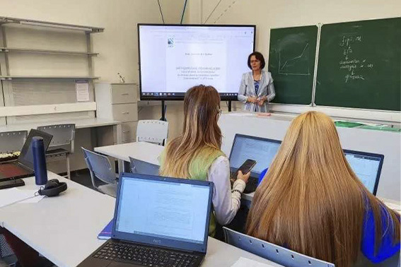От фундаментальной науки к эффективному преподаванию: совместный проект РГПУ им. А.И. Герцена и СПбПУ Петра Великого