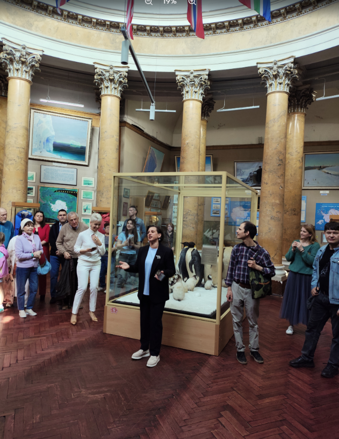 Выступает директор РГМАА Н.П.Петрова.png