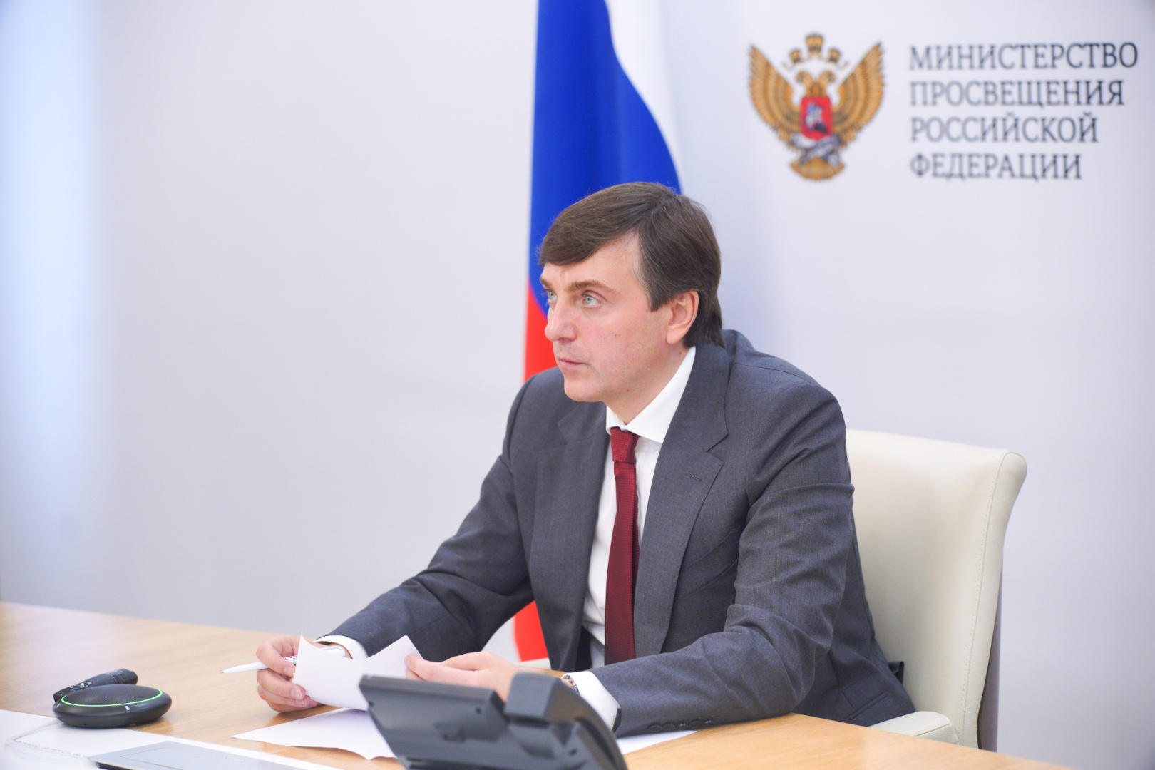 Министр просвещения Сергей Кравцов рассказал о росте интереса к педагогике и нововведениях в школах