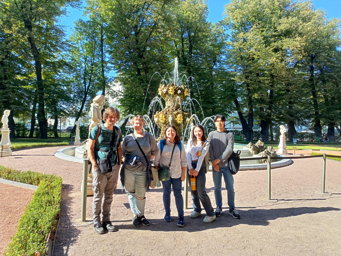 Прогулки по Петербургу