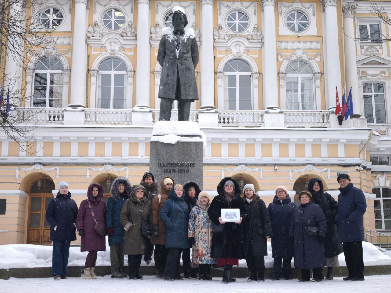 Новости. 90 лет и два часа экскурсии: в Герценовском университете установлен возрастной рекорд среди гостей