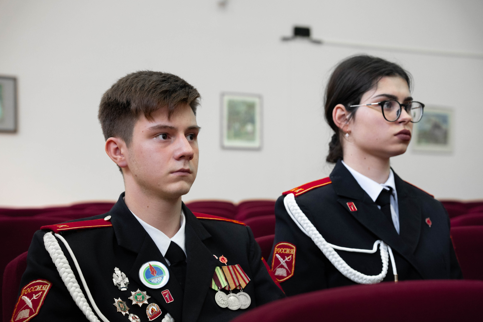 Школьники Петербурга и Ленинградской области стали участниками профильных исторических смен «Хроники непокоренного города» 