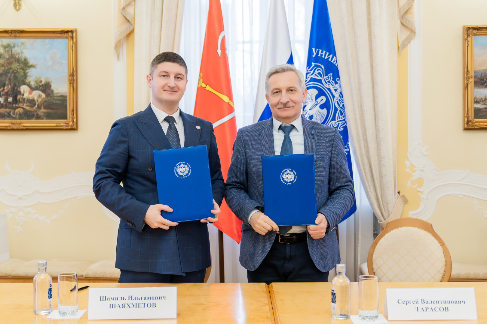 _AP_9880-Улучшено-Ум. шума.jpg