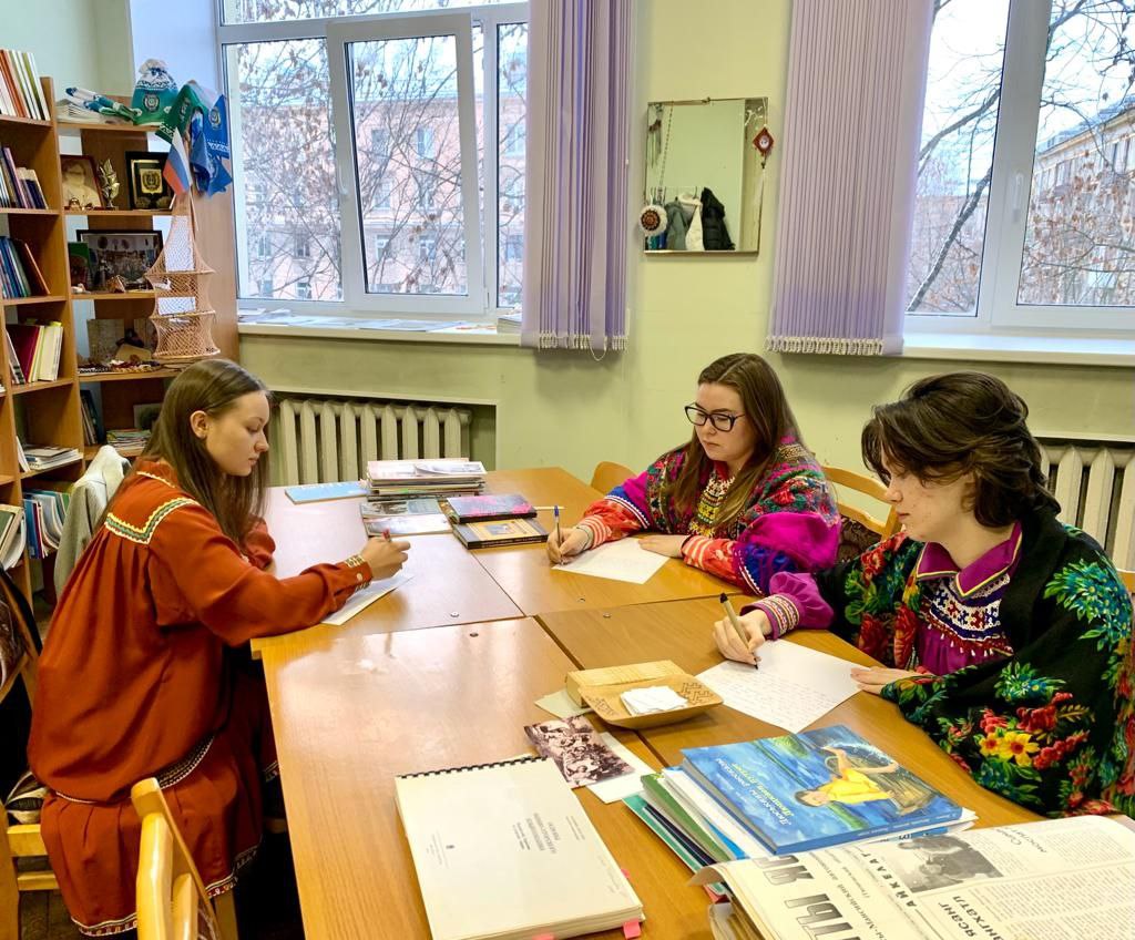 Преподаватели и студенты приняли участие в акции, основной темой которой стала специальная военная операция