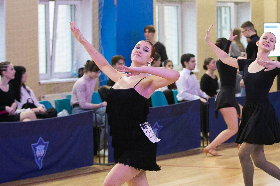 Студентка института дефектологического образования и реабилитации — в числе лучших участников открытого Кубка ИТМО по бальным танцам