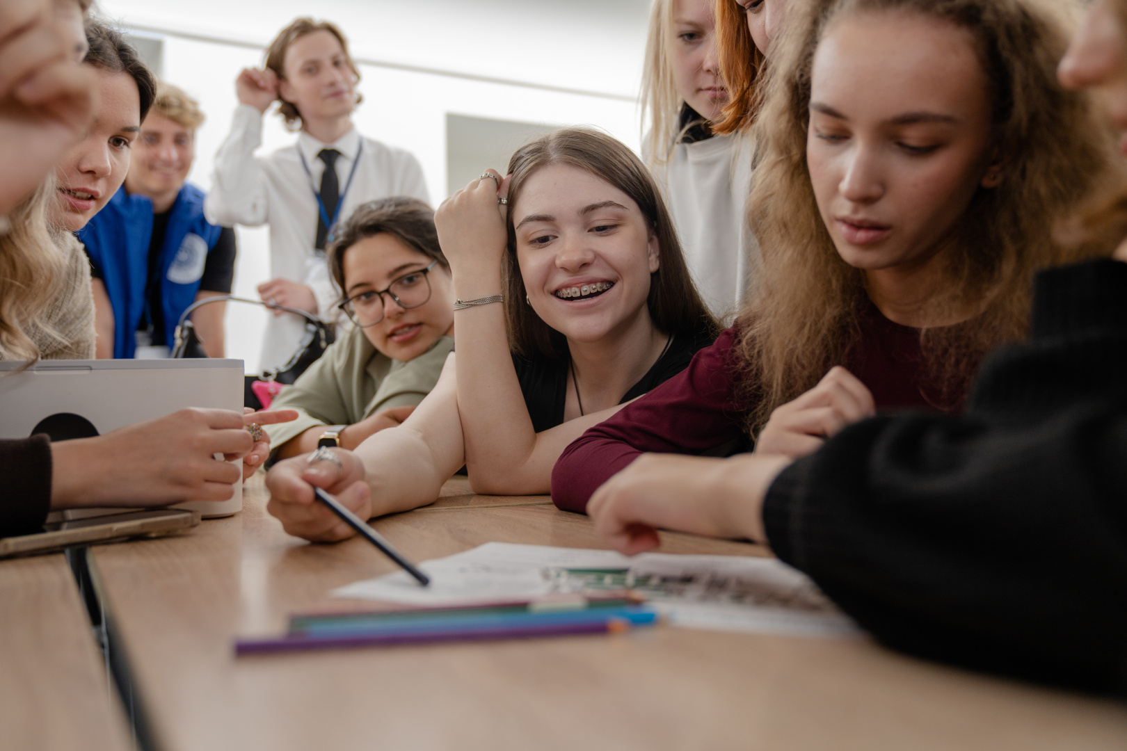 Герценовцы провели экскурсию для первокурсников в День государственного флага России