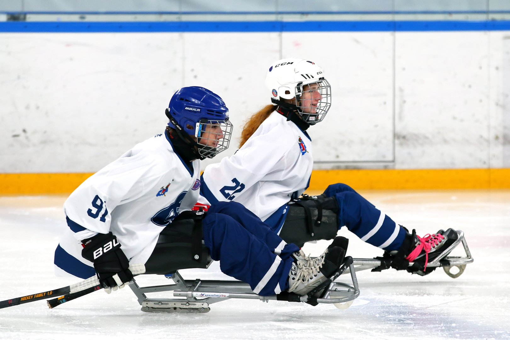 Вероника хоккей.jpg