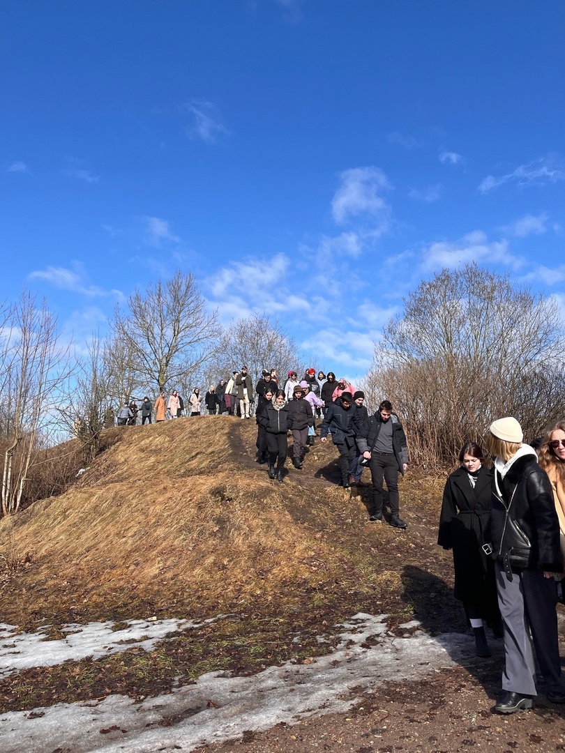 ПвИ (7) - Vladislav Mazurov.jpg