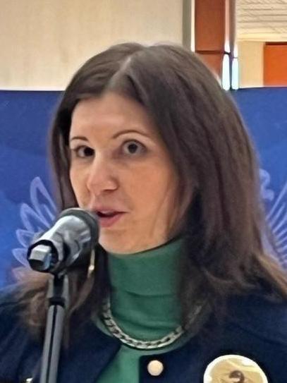 03.Лужецкая Ирина Геннадьевна .jpg