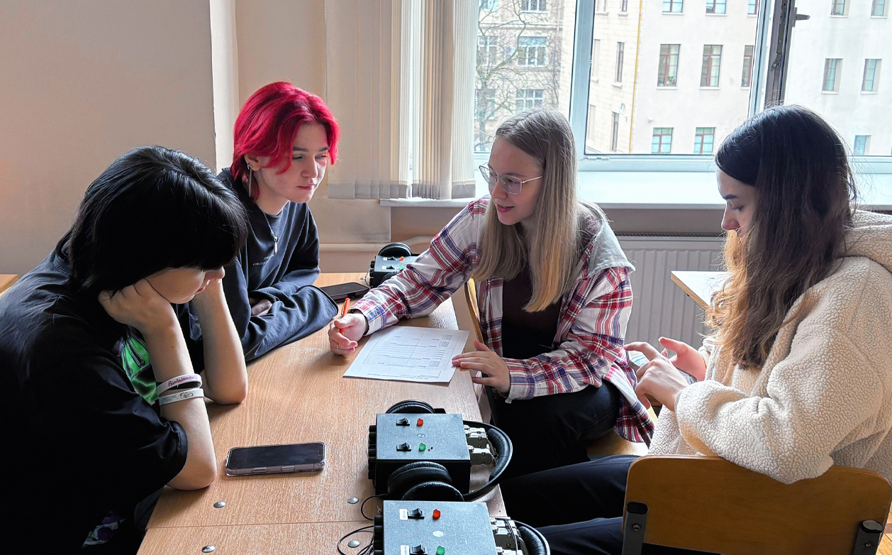 Для первокурсников кафедры сурдопедагогики состоялась викторина, посвящённая противодействию терроризму