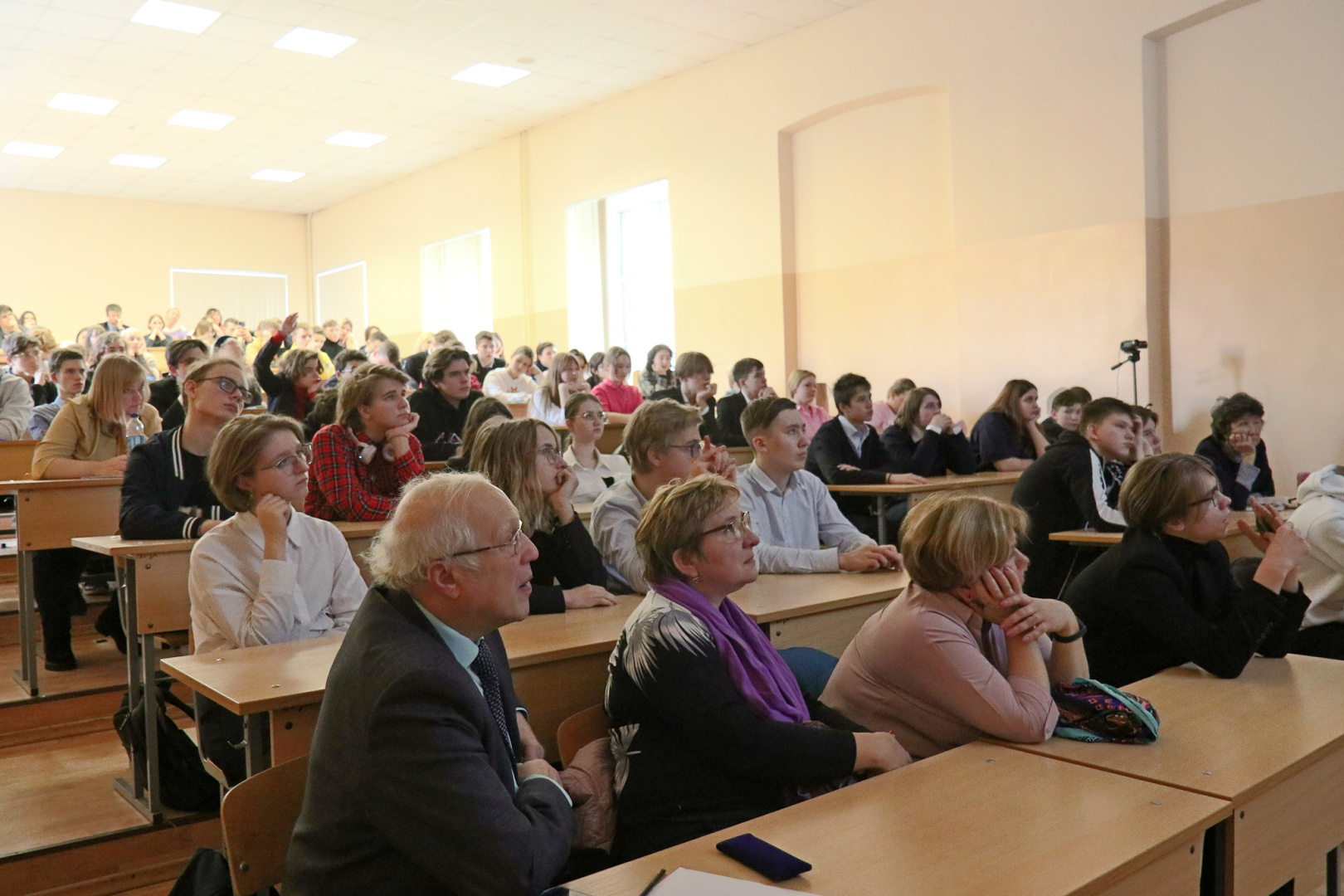 sdnt-open-lecture-losev-2023-021.jpg