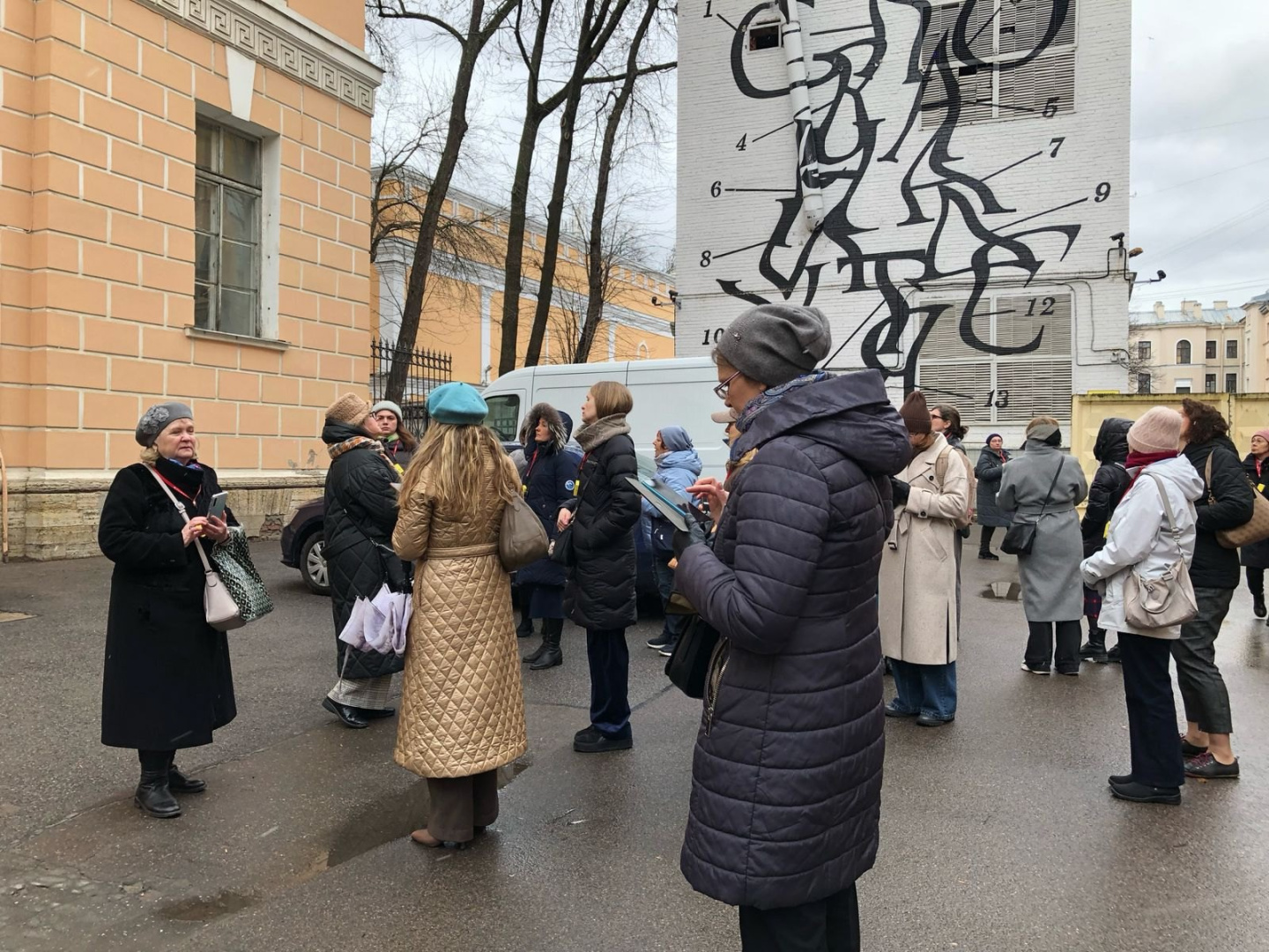 9.04.25 гиды СПб2.jpg