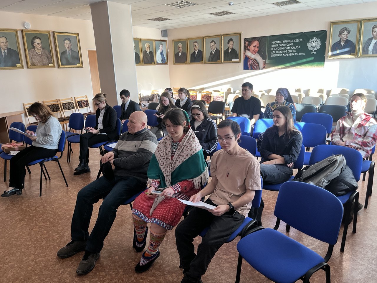 16 февраля 2026 года в Институте народов Севера состоялся Круглый стол «Изучение уральских языков, фольклора и литературы в контексте Международного десятилетия языков коренных народов (2022-2023 гг.)»