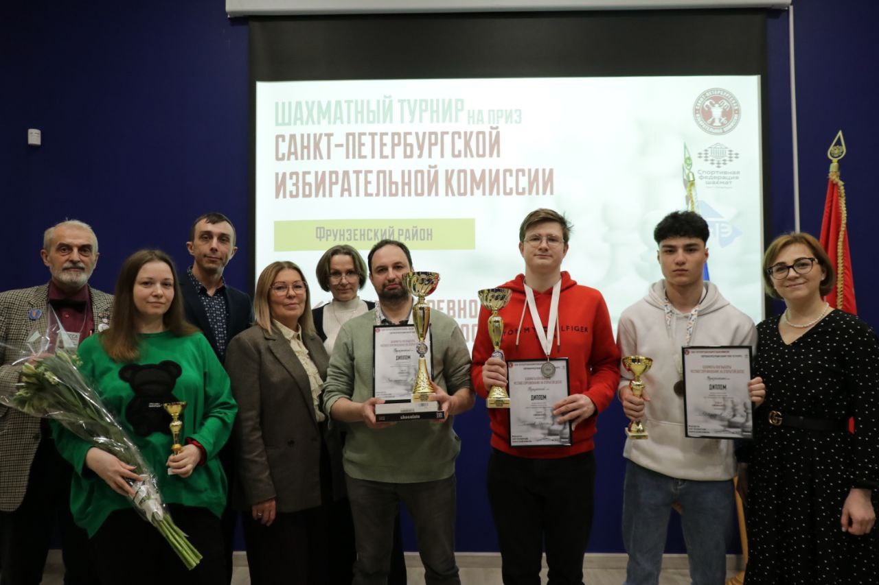 Даниил Голиков серебряный призёр турнира.jpg