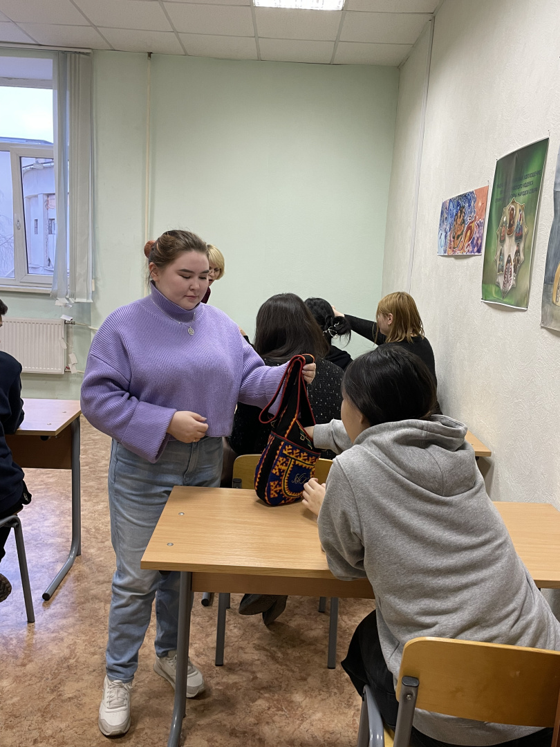 альтернативный текст