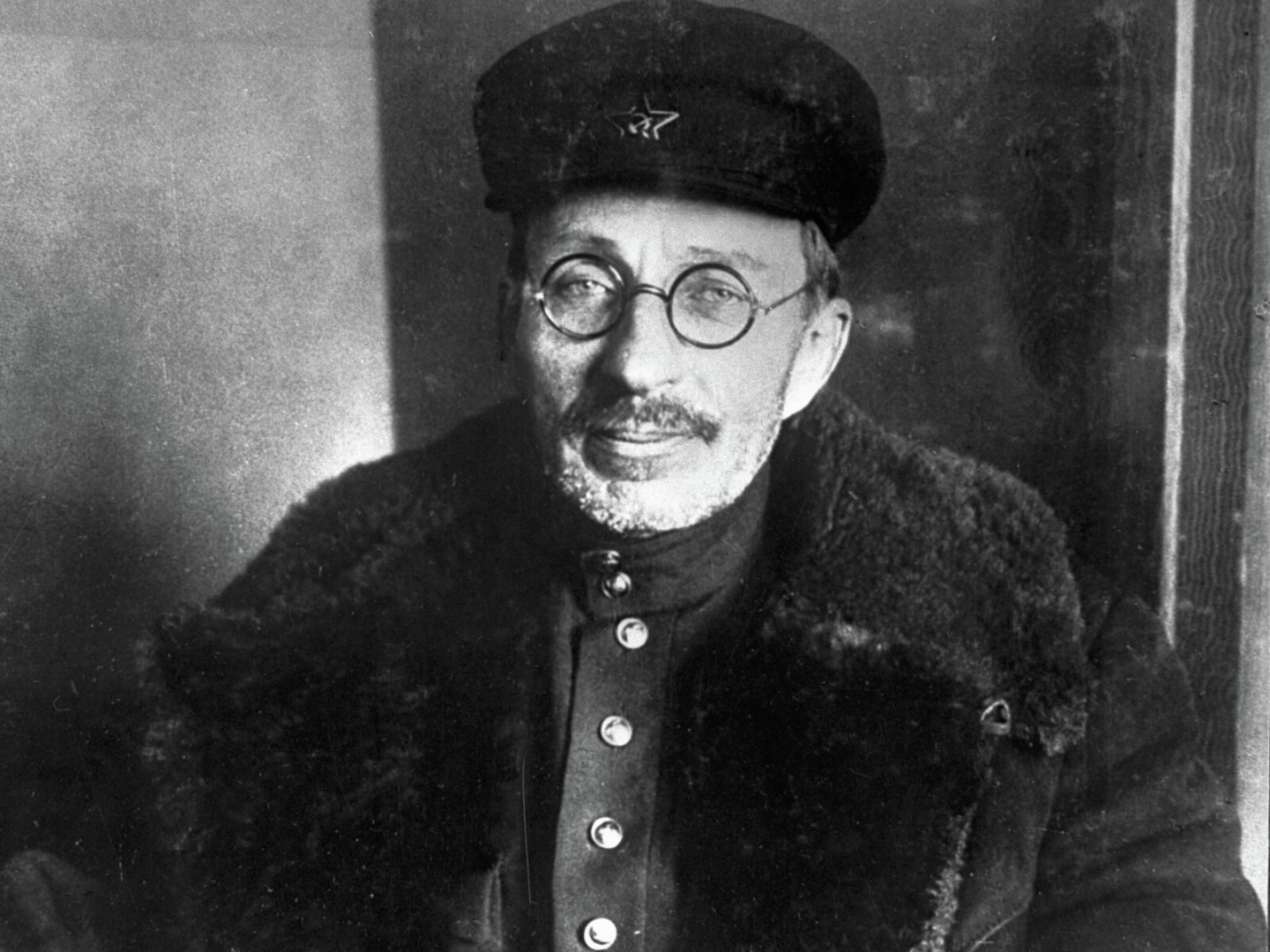 cfZCe6hqaeE.jpg