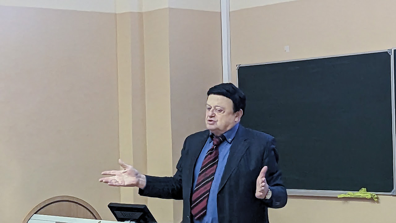 open-lecture-zelikman-2023-002.jpg