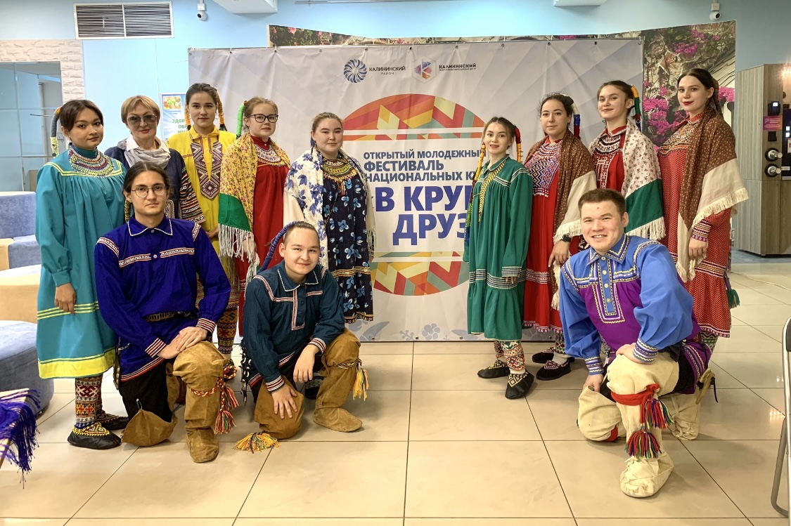 Осенний марафон, или хроника творческих дел студентов  института народов Севера – обских угров «Увас Хус»