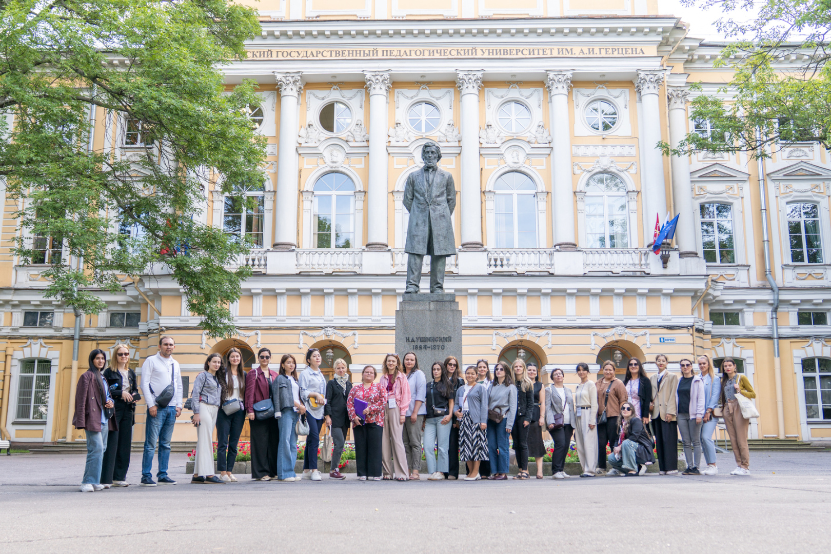 В РГПУ им. А. И. Герцена прошли стажировку 25 молодых преподавателей из разных стран