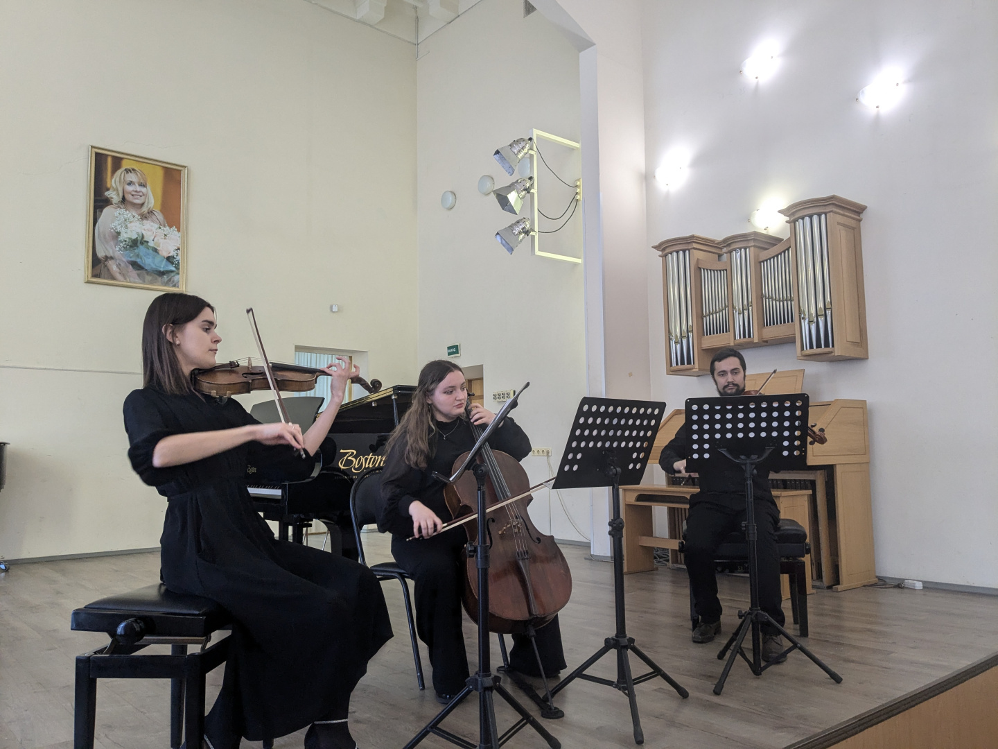 В концертном зале им. И.С. Аврамковой состоялось Пасхальное мероприятие