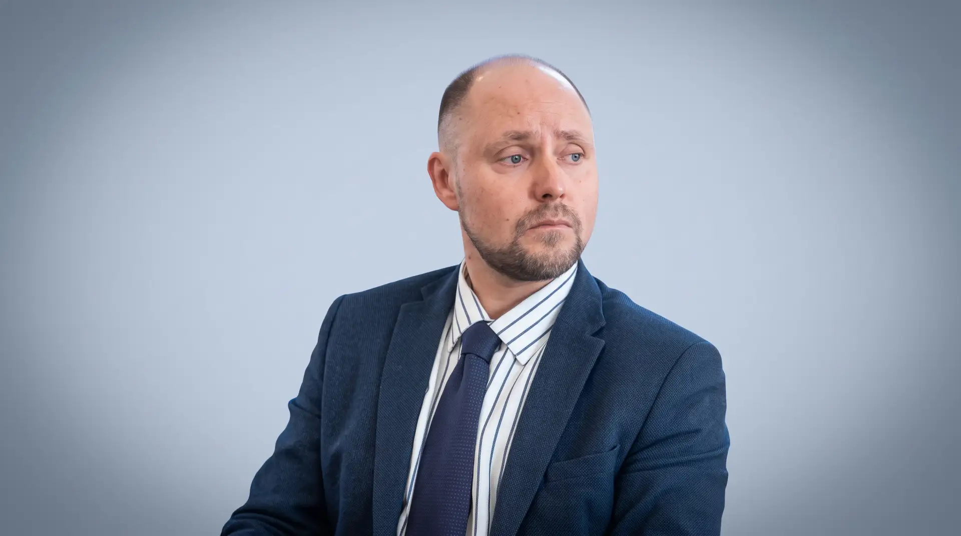 Эксперт об особенностях поколений: Зумеры пользуются интернетом, а Альфа в нём живут