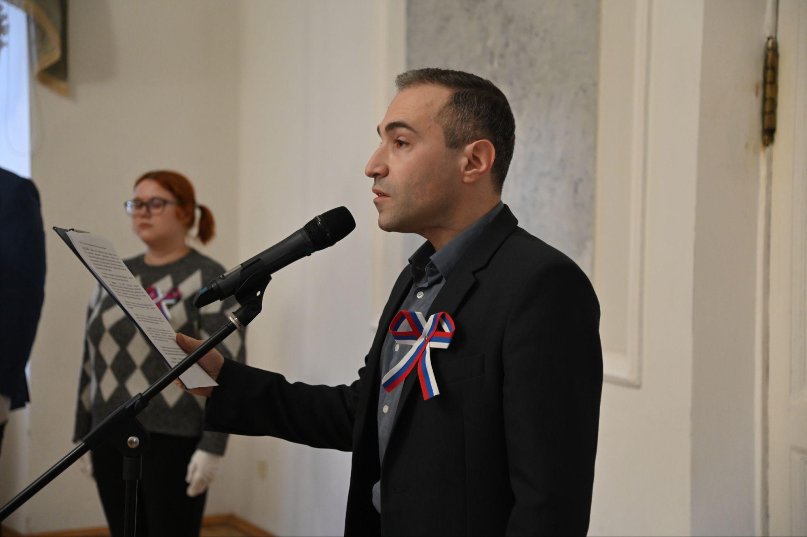 В Герценовском университете прошла традиционная церемония поднятия Государственного флага Российской Федерации