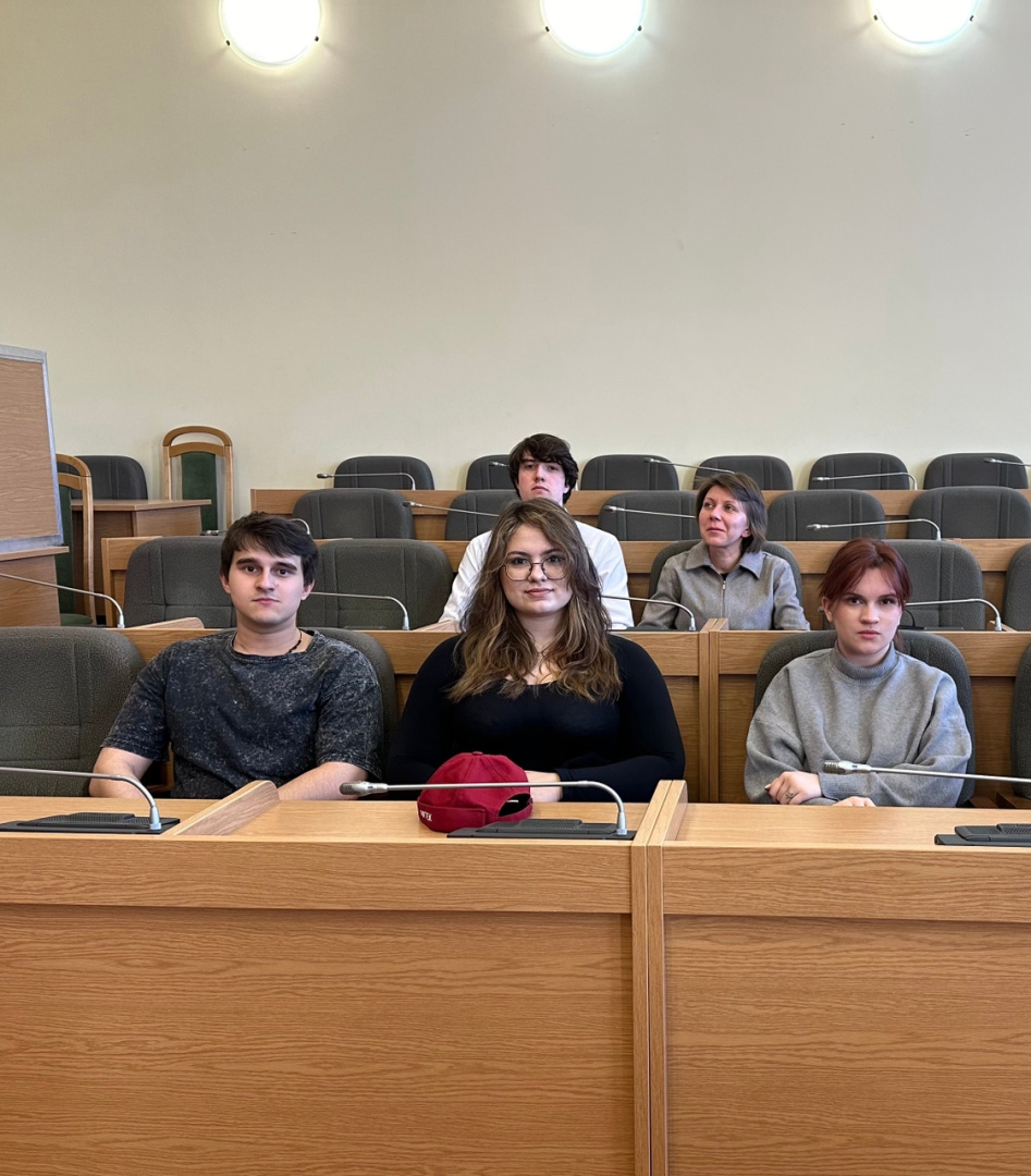 OXPfft3y2LV1-09qFNh3soV4h0Wr-2P7Vomk1UeLgesCsHqdnMqsnUlBqoQaj9XluG8_e8IroBtFLoO0-gzjYvLe (1).jpg