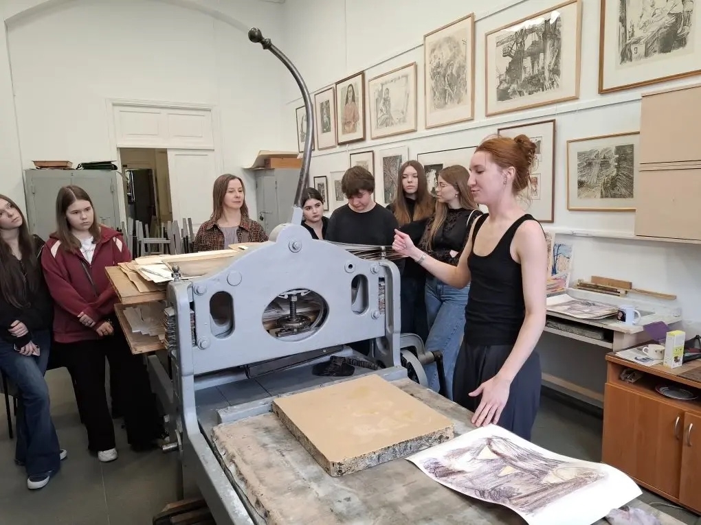 Экскурсия для обучающихся Царскосельской детской школы искусств им. А. А. Ахматовой