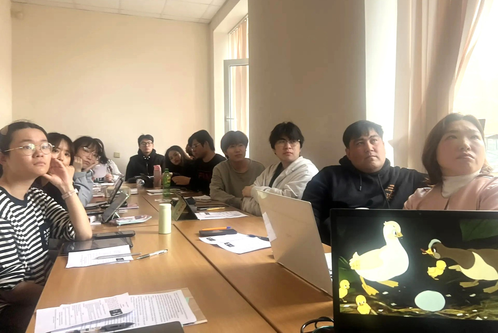 Не «Гадкий утёнок»: как кино помогает говорить о буллинге на уроках русского языка