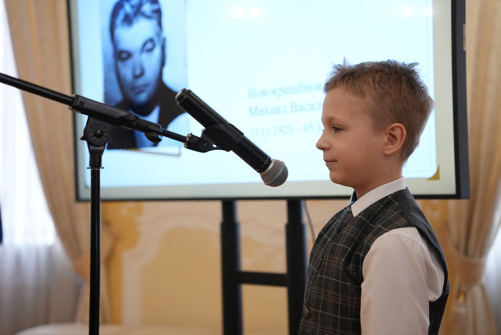 РГПУ им. А. И. Герцена стал площадкой Всероссийской патриотической акции «Наши семейные книги памяти»