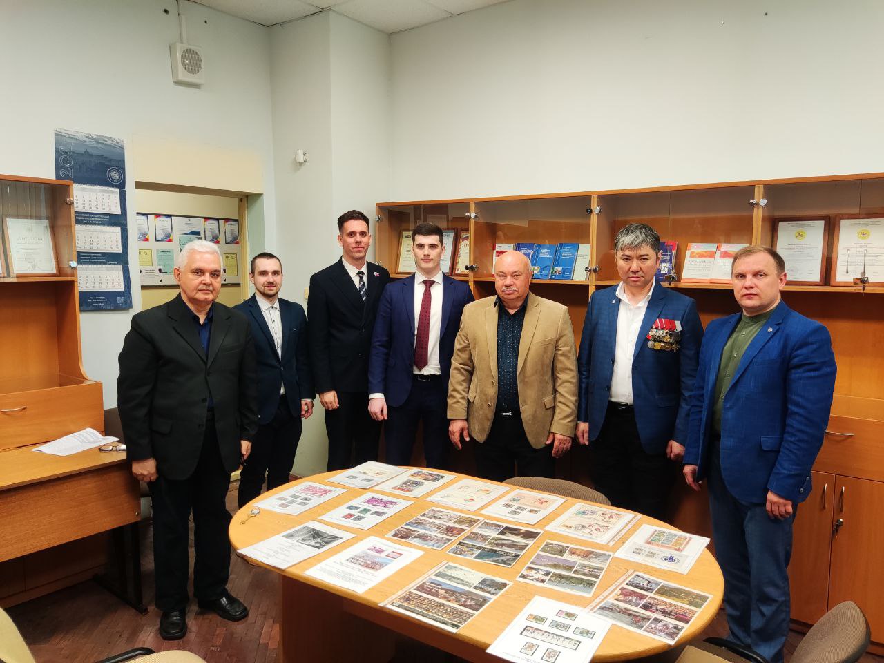 Филателистическая выставка «100 лет международному детскому центру «Артек»» 