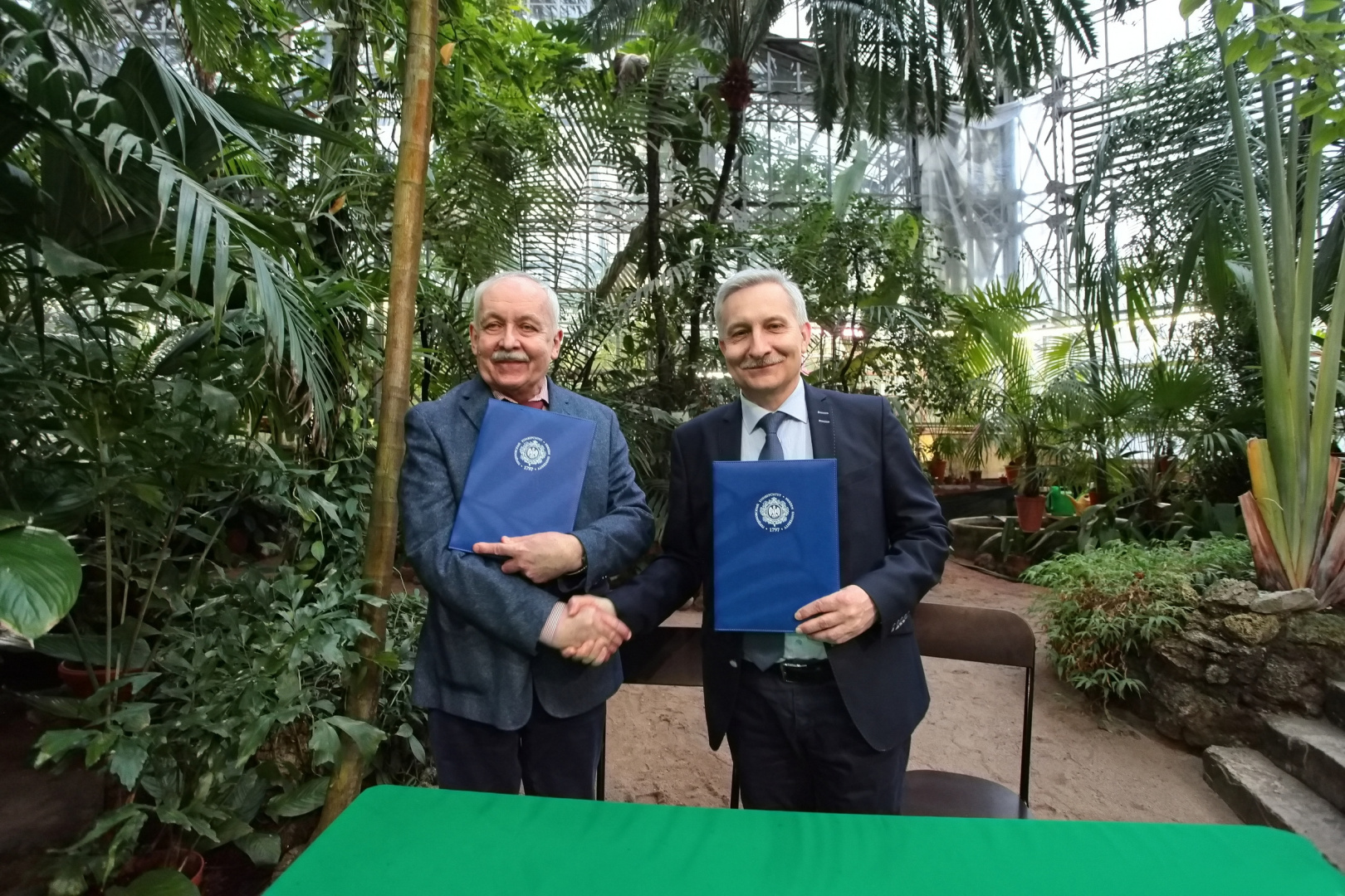 Ботанический институт РАН и Герценовский университет закрепили вековое партнерство соглашением