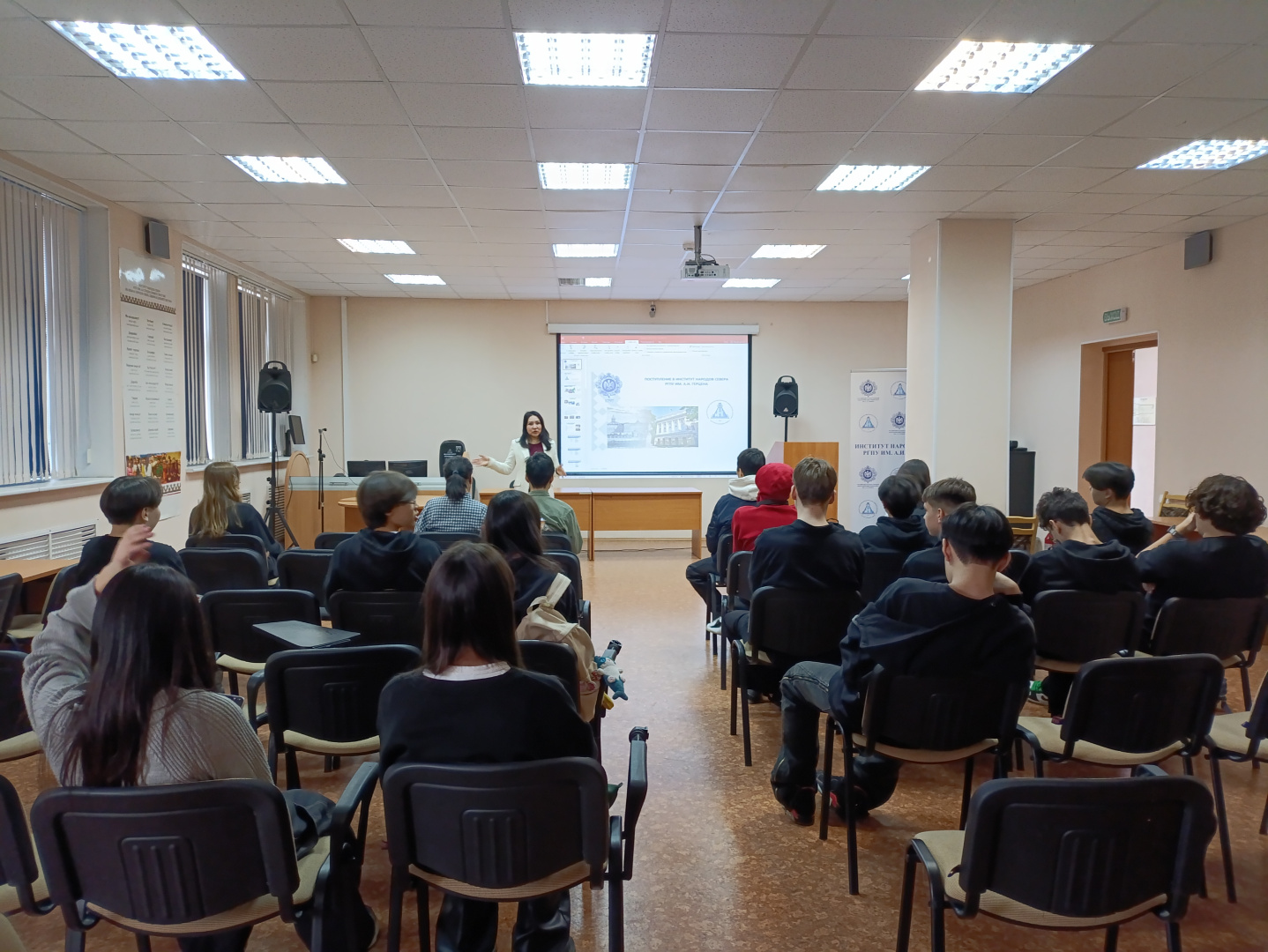 21 марта 2025 года институт народов Севера РГПУ им. А.И. Герцена посетили учащиеся Городской классической гимназии города Якутска из Республики Саха (Якутия)