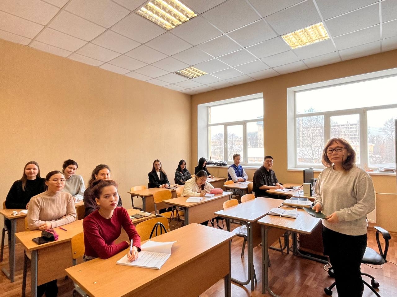 "Разговоры о важном":  День разгрома советскими войсками немецко-фашистских войск в Сталинградской битве (1943 год)