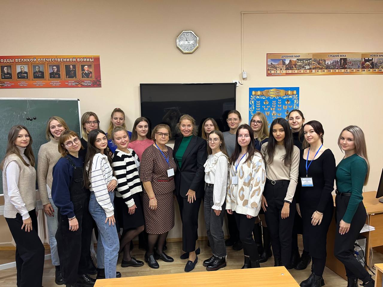 Студенты института детства РГПУ им. А. И. Герцена встретились со студентами ВКУ им. С. Аманжолова