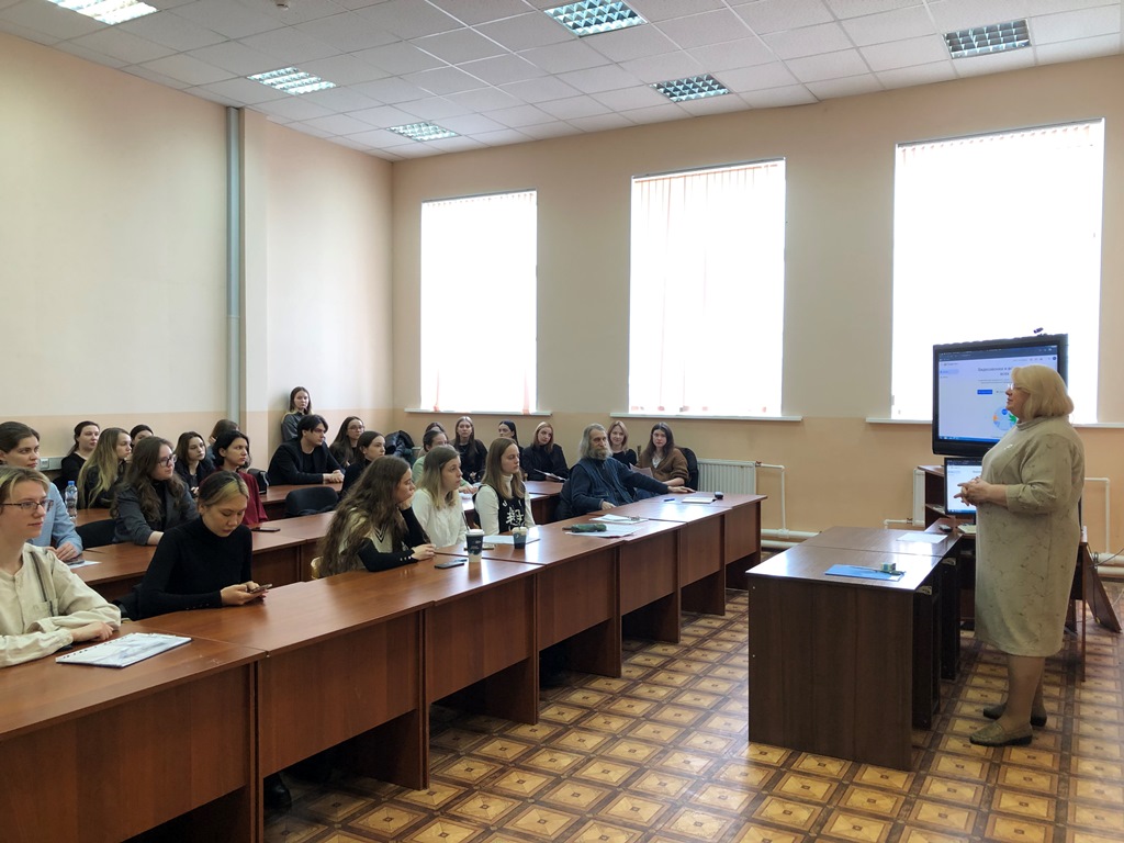 Cтуденты переводческих программ приняли активное участие в 26-ой межвузовской студенческой научной конференции «Студент – Исследователь – Учитель»