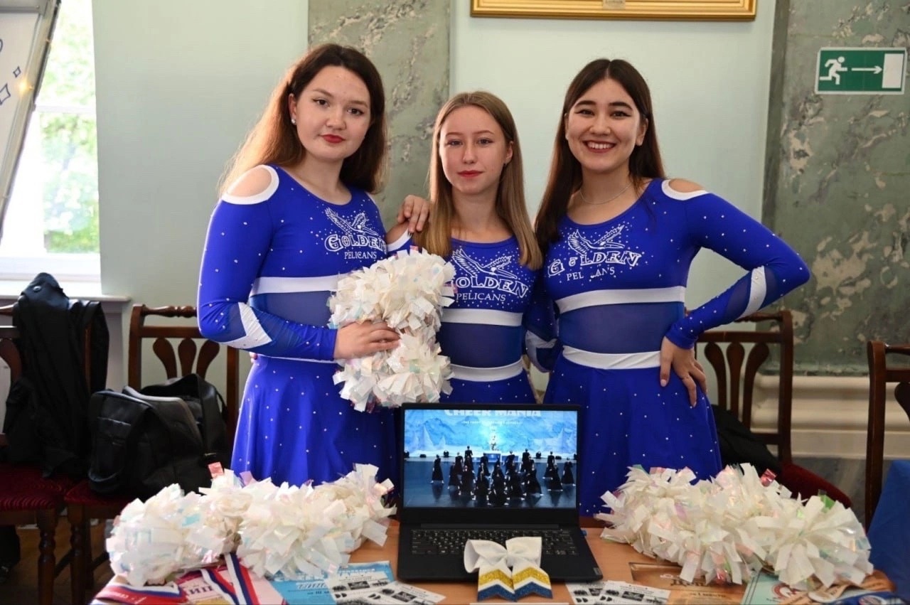 Студенты института приняли участие в осеннем Герценовском фестивале